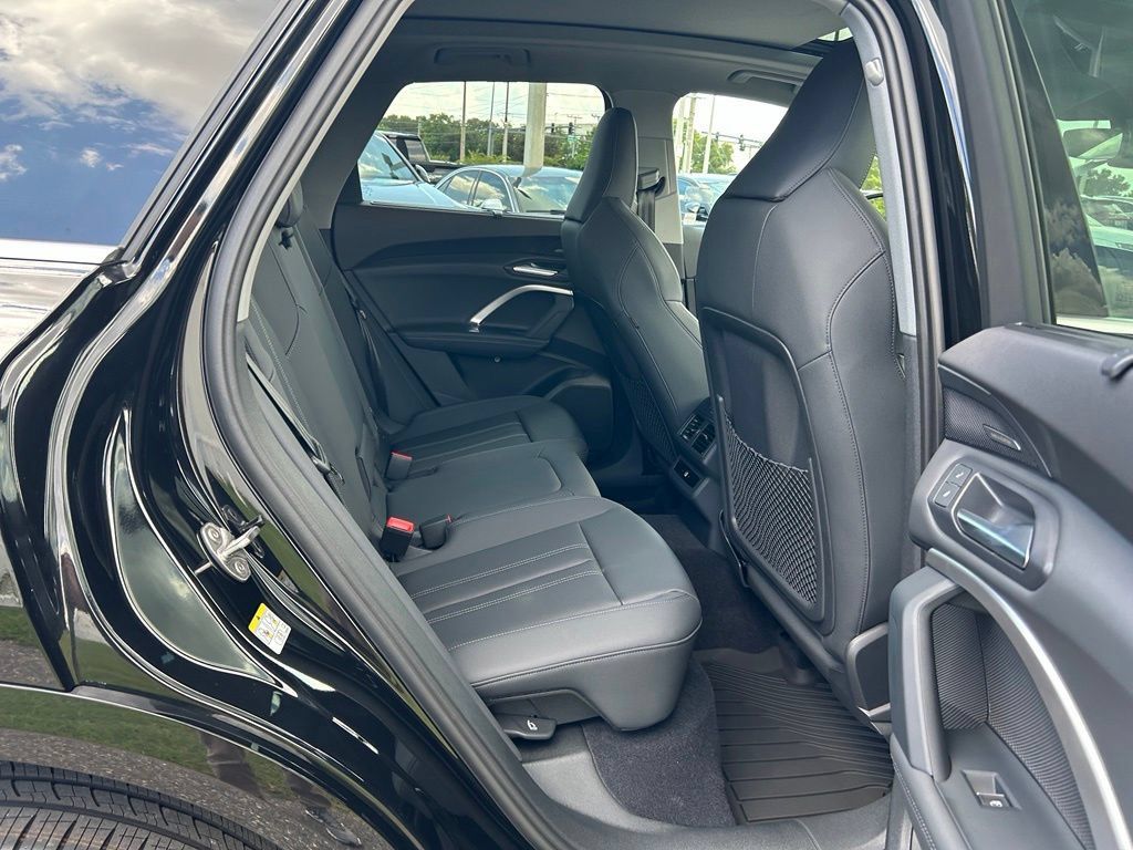 New 2026 Audi Q5 Premium Plus AWD/4WD image 42