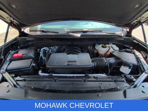Used 2024 Chevrolet Tahoe RST w/ Luxury Package AWD/4WD image 31
