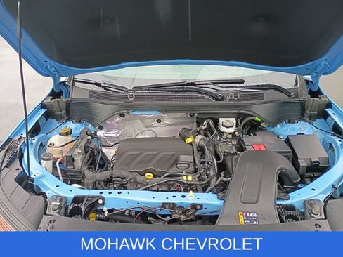 Used 2024 Chevrolet Trax RS w/ Sunroof Package FWD image 30