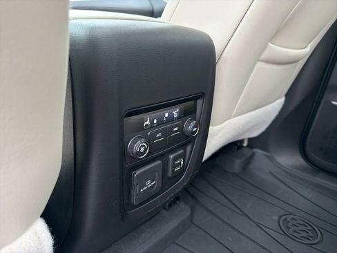Used 2023 Buick Enclave Essence w/ Experience Buick Package image 23