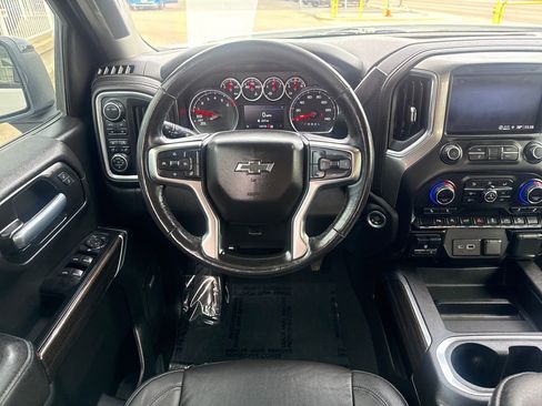 Used 2021 Chevrolet Silverado 1500 LT Trail Boss w/ Convenience Package II image 13