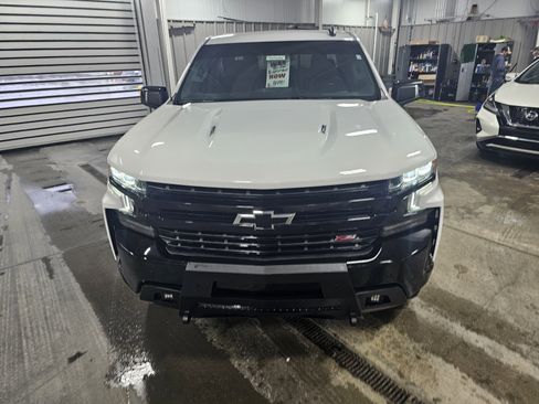 Used 2021 Chevrolet Silverado 1500 LT Trail Boss w/ Convenience Package II image 12