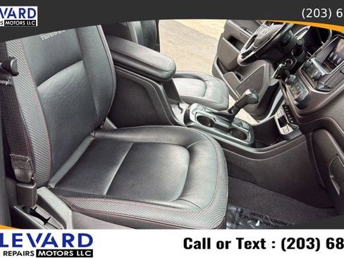 Used 2019 GMC Canyon All Terrain w/ All Terrain X Package AWD/4WD image 38