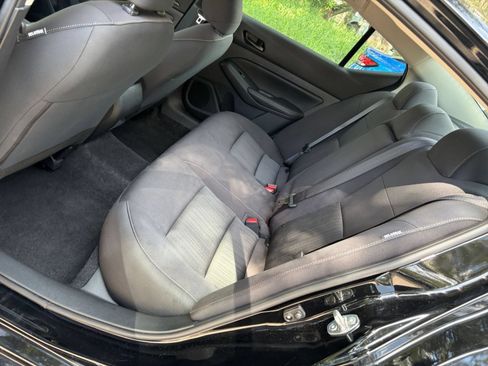 Used 2026 Nissan Altima 2.5 SV FWD image 38
