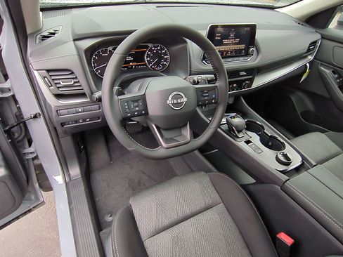 New 2026 Nissan Rogue SV w/ Cold Weather Package image 11