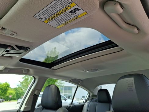 Certified 2025 Subaru Legacy Limited AWD/4WD image 14