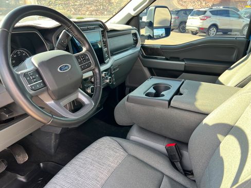 Used 2022 Ford F150 XLT w/ Equipment Group 302A High image 15