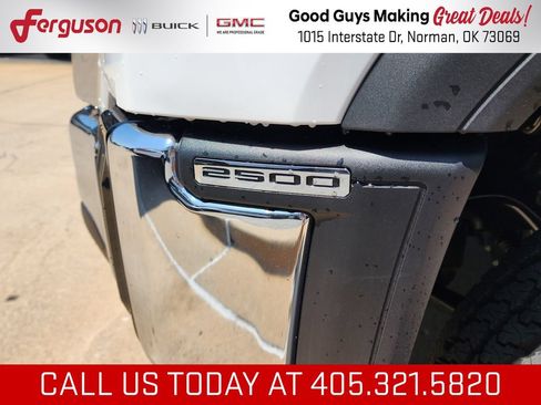 New 2026 GMC Sierra 2500 Pro w/ Convenience Package AWD/4WD image 12