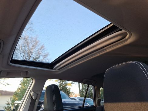 Used 2017 Toyota RAV4 XLE image 21