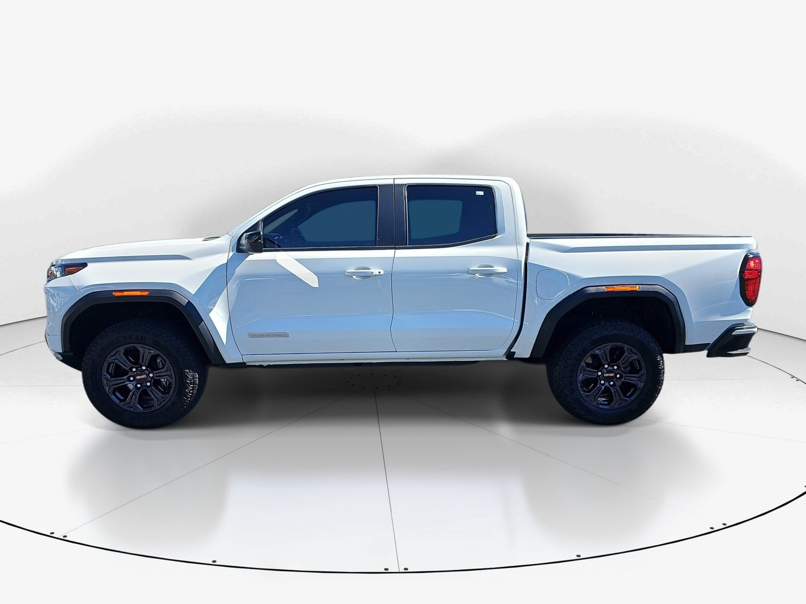 Used 2025 GMC Canyon Elevation RWD image 6
