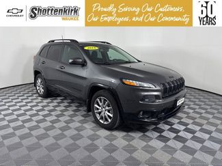 Used 2018 Jeep Cherokee Latitude video 1