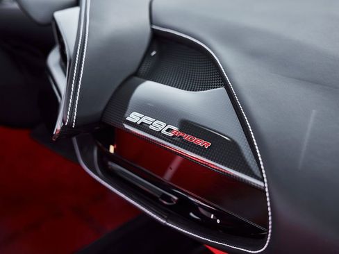 Used 2025 Ferrari SF90 Spider AWD/4WD image 43