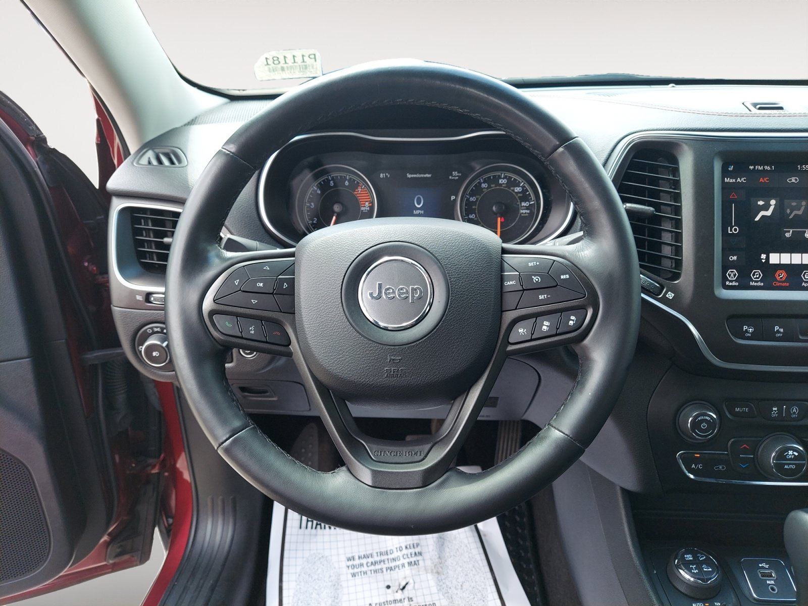 Used 2019 Jeep Cherokee Trailhawk AWD/4WD image 11