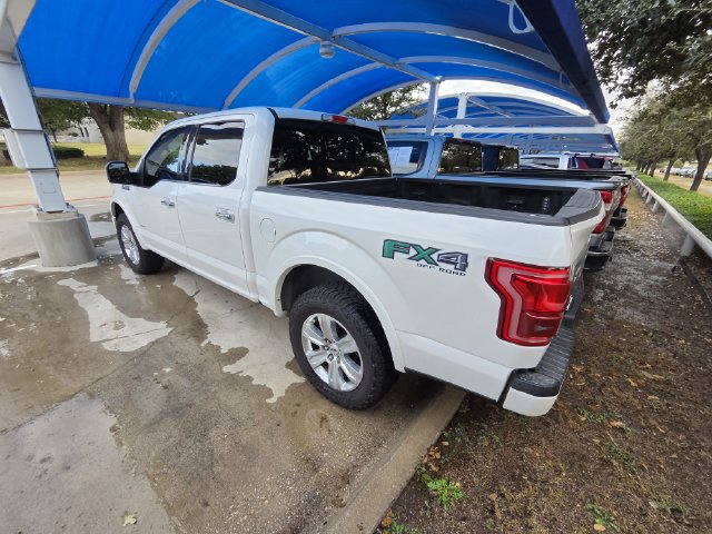 Used 2017 Ford F150 Platinum w/ Equipment Group 701A Luxury AWD/4WD image 4