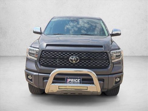 Used 2021 Toyota Tundra Platinum AWD/4WD image 2
