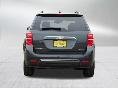 Used 2017 Chevrolet Equinox Premier w/ Enhanced Convenience Package image 6