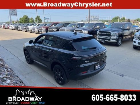 Used 2024 Dodge Hornet GT w/ GT Blacktop Package image 7