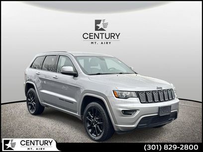 Used 2020 Jeep Grand Cherokee Altitude