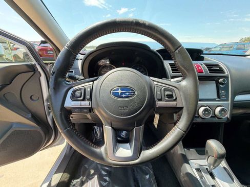 Used 2016 Subaru Crosstrek 2.0i Premium AWD/4WD image 19