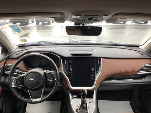 Used 2021 Subaru Outback Touring w/ Popular Package #2 image 11
