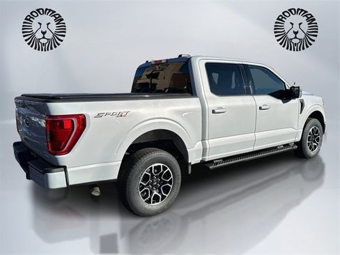 Certified 2022 Ford F150 XLT w/ Equipment Group 302A High image 5