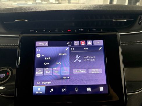 Used 2021 Jeep Grand Cherokee L Laredo w/ Luxury Tech Group I image 12