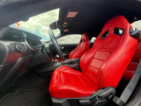 Used 2022 Ford Mustang Mach 1 RWD image 21