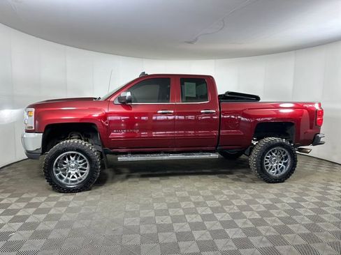 Used 2017 Chevrolet Silverado 1500 LT w/ All Star Edition image 6