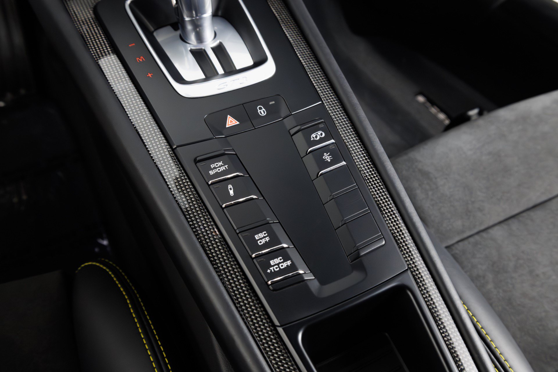 Used 2018 Porsche 911 GT3 RWD image 24