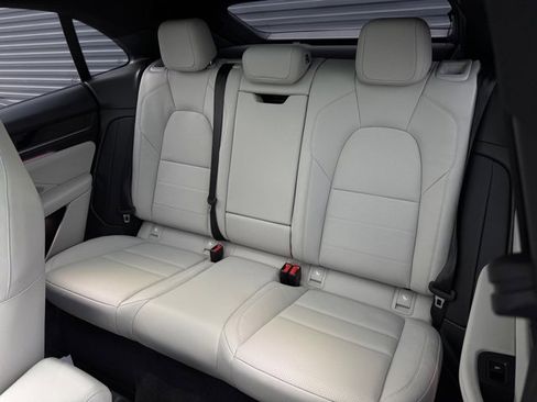 Certified 2025 Porsche Macan 4 Electric image 33