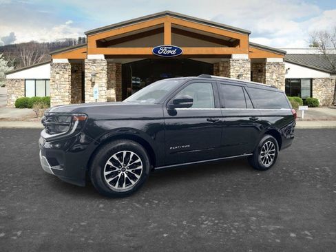 Used 2025 Ford Expedition Max Platinum AWD/4WD image 1