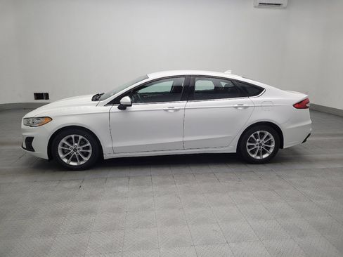 Used 2020 Ford Fusion SE image 2