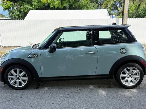 Used 2013 MINI Cooper S w/ Premium Pkg FWD image 3