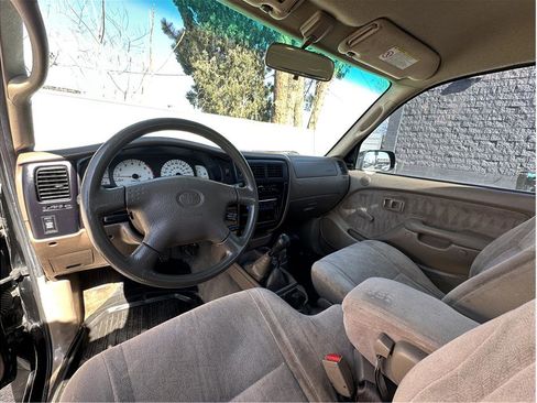 Used 2003 Toyota Tacoma 4x4 Xtracab V6 image 2
