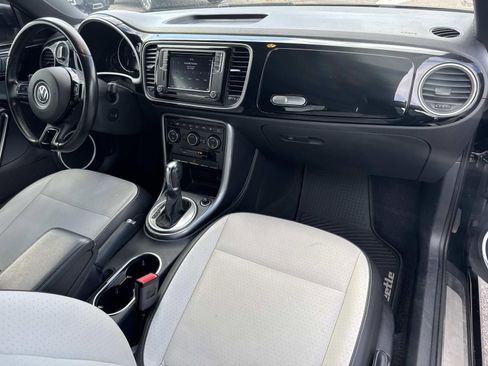 Used 2019 Volkswagen Beetle 2.0T SE image 12