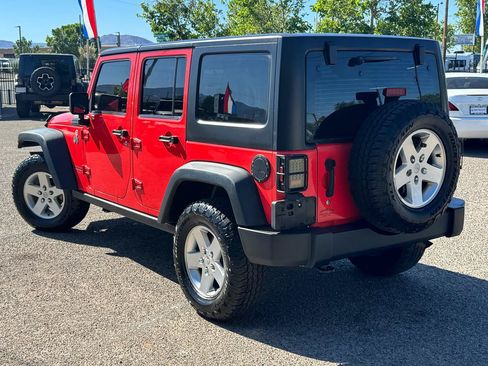 Used 2013 Jeep Wrangler Unlimited Sport w/ Connectivity Group AWD/4WD image 5