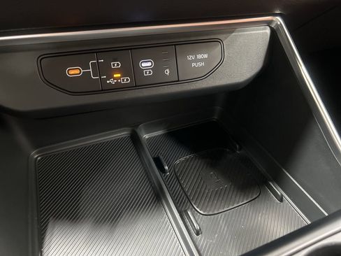 New 2026 Kia Carnival SX Prestige image 24