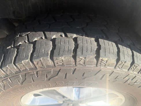 Used 2019 Jeep Wrangler Unlimited Sahara AWD/4WD image 8