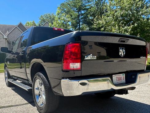 Used 2017 RAM 1500 Big Horn AWD/4WD image 5