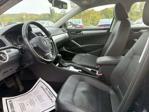 Used 2013 Volkswagen Passat 2.5 SE image 19