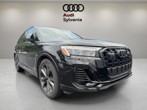 Certified 2025 Audi Q7 3.0T Premium Plus w/ Premium Plus Package AWD/4WD image 1