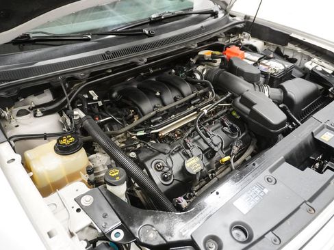 Used 2014 Ford Flex SE image 9