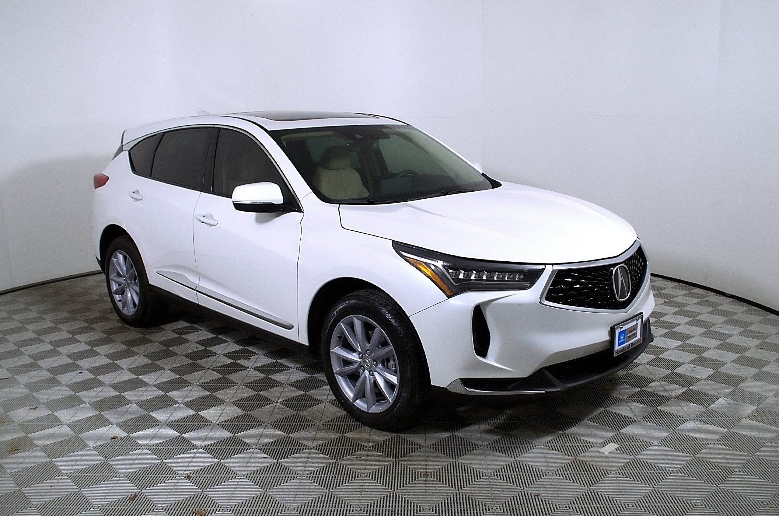 Used 2024 Acura RDX SH-AWD image 6