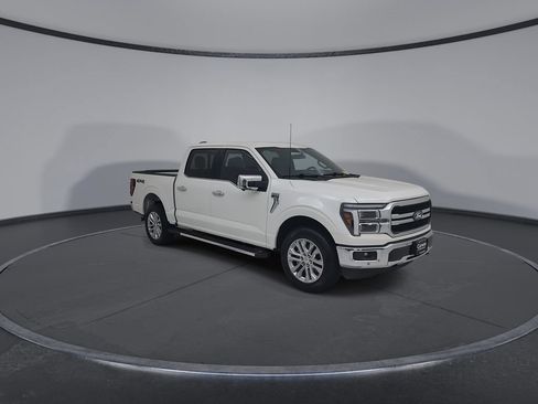 Used 2025 Ford F150 Lariat w/ Equipment Group 502A High AWD/4WD image 3