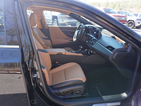 Used 2024 Lexus ES 350 w/ Premium Package image 18