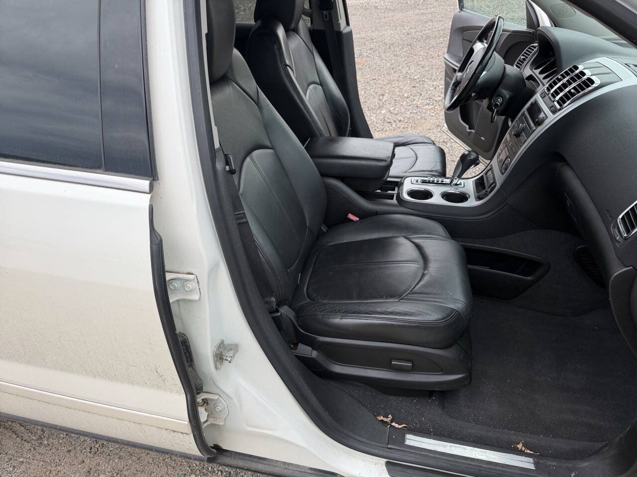 Used 2012 GMC Acadia SLT AWD/4WD image 28