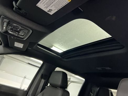 Used 2020 GMC Sierra 1500 AT4 w/ AT4 Premium Package image 19