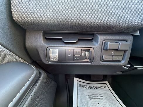 New 2026 GMC Sierra EV Elevation image 17