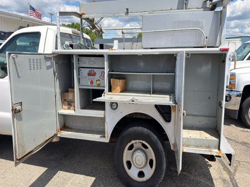 Used 2008 Ford F350 XL RWD image 8