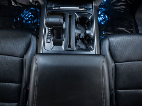 Certified 2024 Ford F150 Lariat w/ Equipment Group 502A High image 34